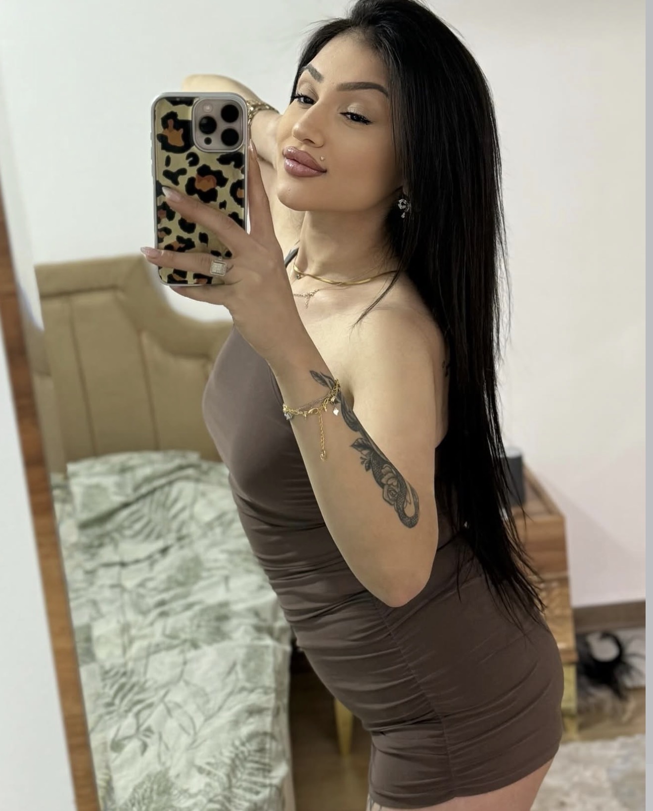 Süvari Yenilikçi Bayan Bayan Escort Rüya