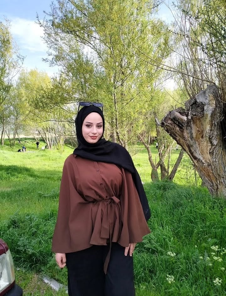 Türkobası Zayıf Bayan Escort Şirin