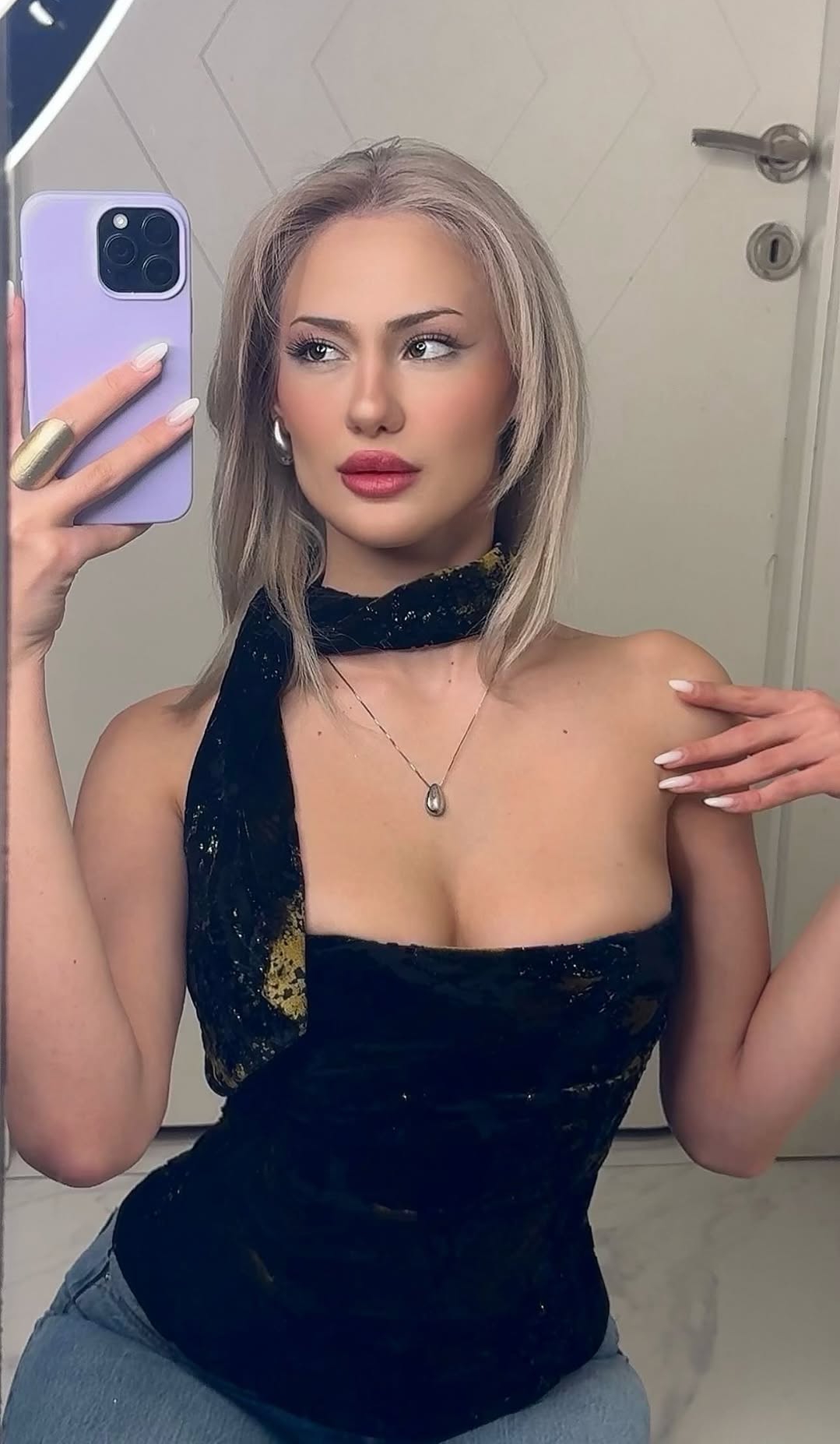 Kapullu Enerjik Partner Escort Elif