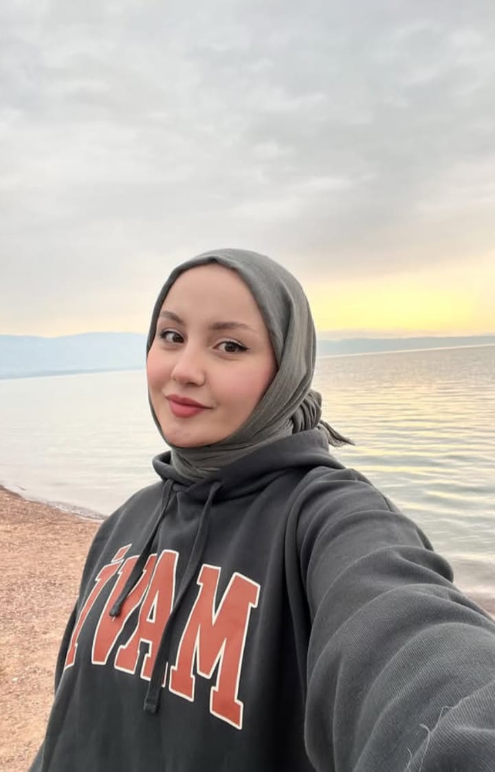 Piyade Zengin Enerji Bayan Escort Selin